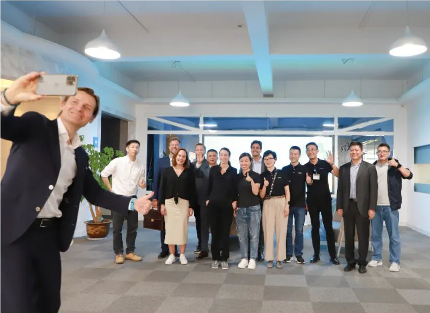 piab-gmt-team's-visit-to-airbest-1.png